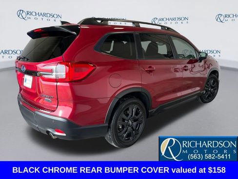 Used 2024 Subaru Ascent Onyx Edition image 5
