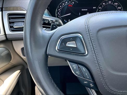 Used 2020 Lincoln MKZ Reserve w/ Luxury Package AWD/4WD image 22
