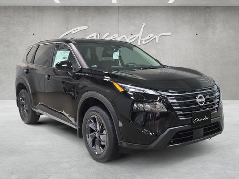 New 2026 Nissan Rogue SV FWD image 2