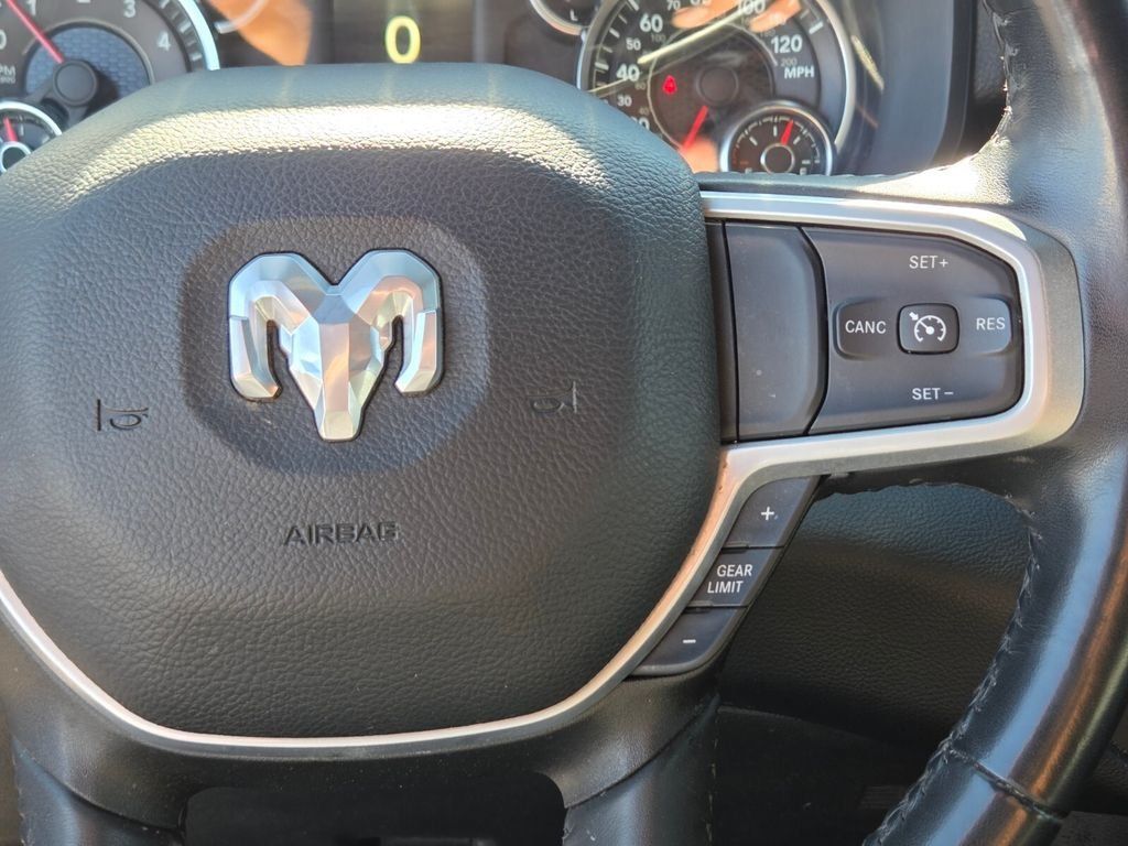 Used 2022 RAM 1500 Big Horn RWD image 25