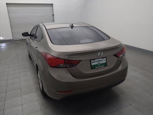 Used 2016 Hyundai Elantra SE FWD image 6