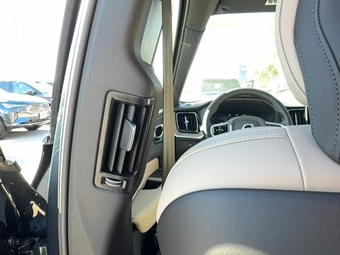 New 2026 Volvo XC60 B5 Plus w/ Protection Package Premier image 15