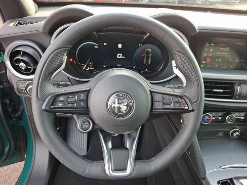 New 2025 Alfa Romeo Stelvio Sprint image 17