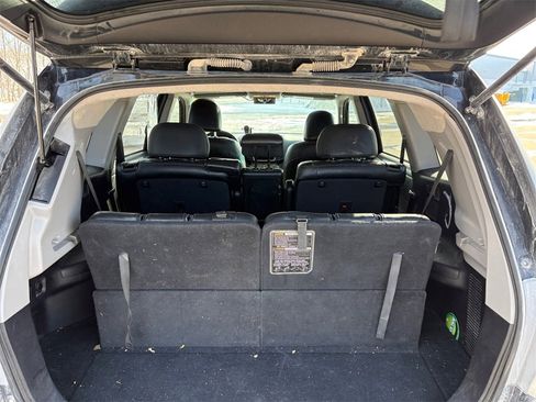 Used 2013 Toyota Highlander Limited image 20