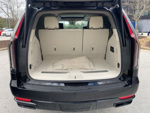 Used 2024 Cadillac Escalade Sport Platinum w/ Heavy-Duty Trailer Package image 52