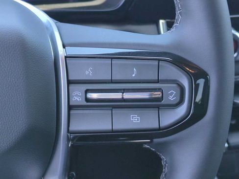 New 2026 Chevrolet Colorado LT RWD image 16