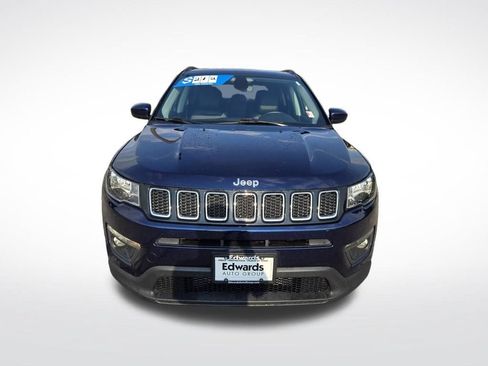 Used 2019 Jeep Compass Latitude w/ Cold Weather Group AWD/4WD image 8