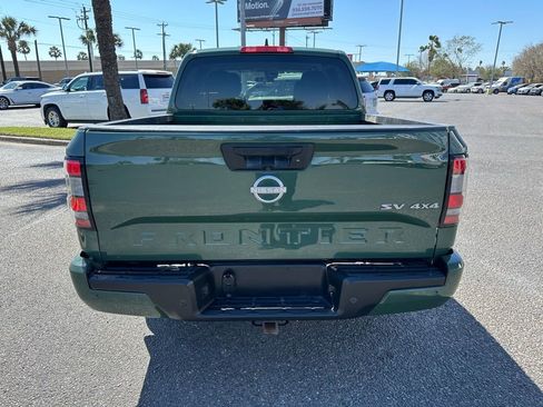 Used 2023 Nissan Frontier SV w/ Technology Package AWD/4WD image 6