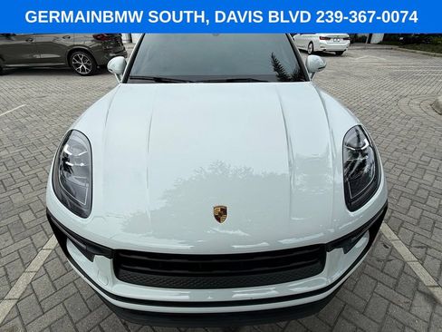 Used 2022 Porsche Macan S AWD/4WD image 13