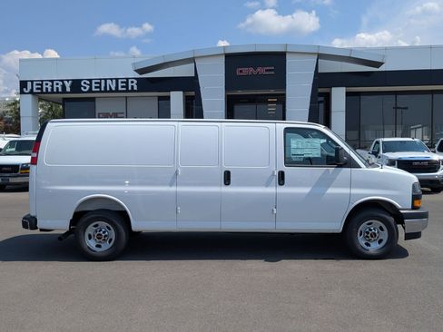 New 2025 GMC Savana 2500 Extended w/ Safety Package image 7