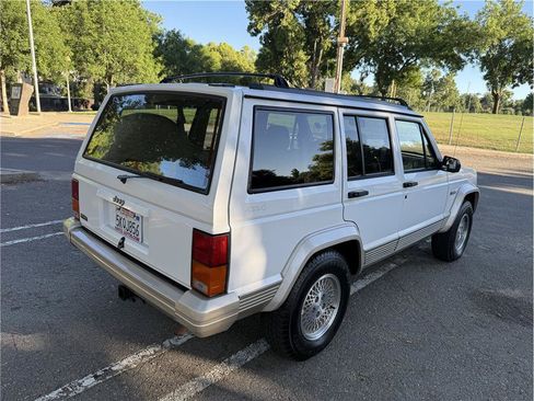 Used 1995 Jeep Cherokee Country AWD/4WD image 7