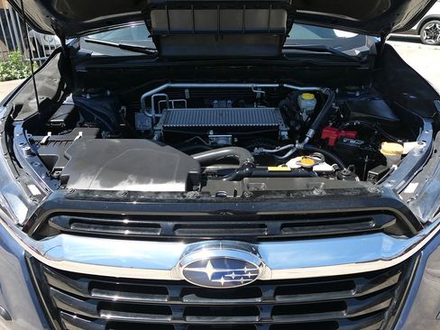 Used 2025 Subaru Ascent Premium AWD/4WD image 27