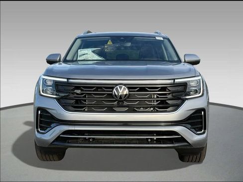 New 2026 Volkswagen Atlas SEL Premium R-Line image 2