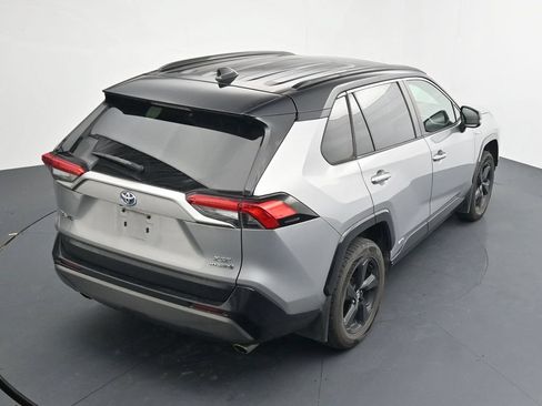 Used 2021 Toyota RAV4 XSE AWD/4WD image 15