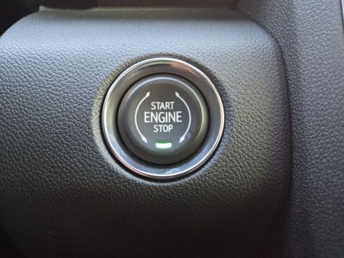 New 2026 GMC Acadia Denali w/ Super Cruise Package FWD image 8