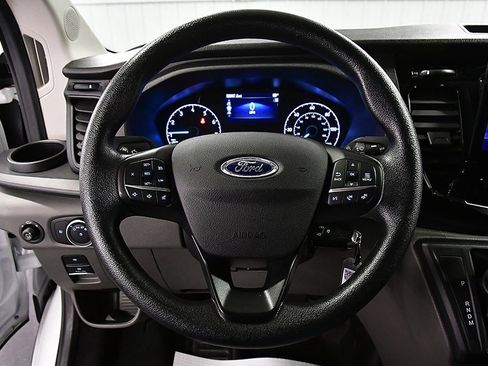 Used 2023 Ford Transit 350 XLT image 17