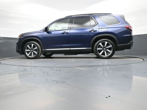 Certified 2024 Honda Pilot Elite image 35