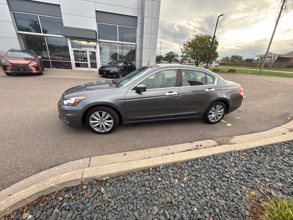 Used 2011 Honda Accord EX-L image 20