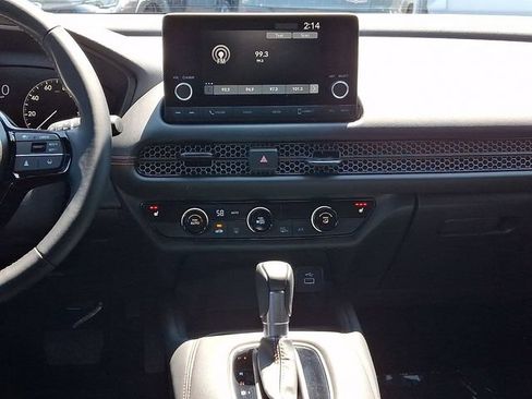 Used 2025 Honda HR-V Sport image 16