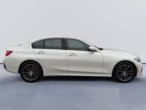 Used 2022 BMW 330i xDrive Sedan w/ Premium Package image 2