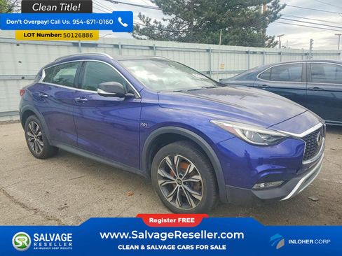 Used 2017 INFINITI QX30 AWD image 5