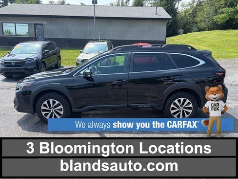 Used 2023 Subaru Outback Premium AWD/4WD image 1