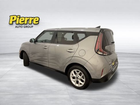 Used 2023 Kia Soul LX w/ Option Group 015 image 2