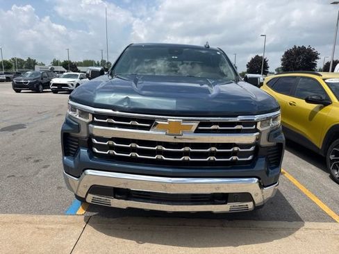 Used 2024 Chevrolet Silverado 1500 LTZ w/ LTZ Premium Package AWD/4WD image 2