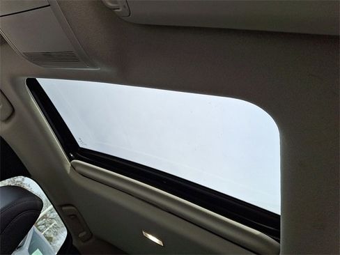 Used 2021 MAZDA CX-30 AWD 2.5 S w/ Premium Package image 11