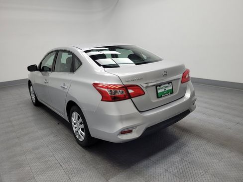 Used 2019 Nissan Sentra S image 5