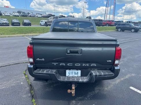 Certified 2023 Toyota Tacoma SR AWD/4WD image 4