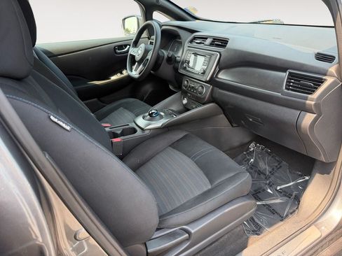 Used 2019 Nissan Leaf S w/ Protection Package FWD image 26