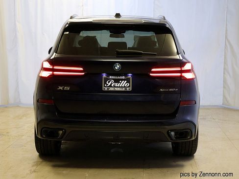 New 2026 BMW X5 xDrive50e w/ M Sport Package image 7