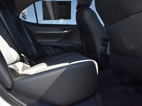 Used 2023 Toyota Camry SE w/ Audio Upgrade Package image 10