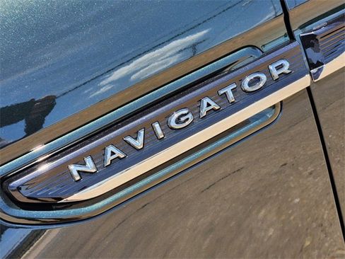 New 2024 Lincoln Navigator Black Label image 10