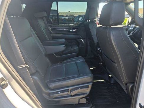Used 2023 GMC Yukon Denali AWD/4WD image 16