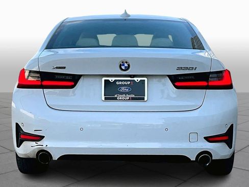 Used 2019 BMW 330i xDrive 330i xDrive w/ Driving Assistance Package image 4