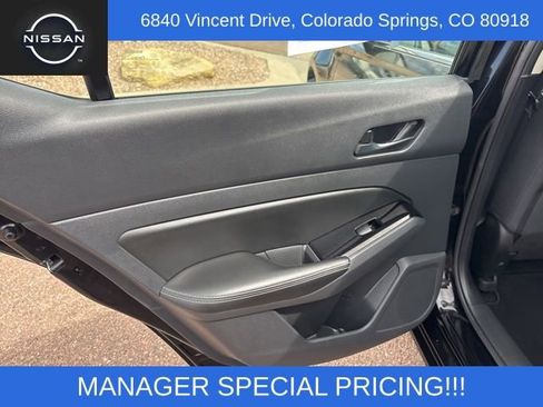Used 2023 Nissan Altima 2.5 SV FWD image 24
