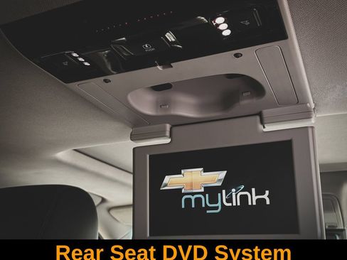 Used 2015 Chevrolet Suburban LT AWD/4WD image 31