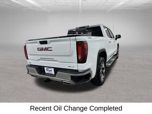 Used 2022 GMC Sierra 1500 SLT w/ SLT Premium Plus Package AWD/4WD image 15