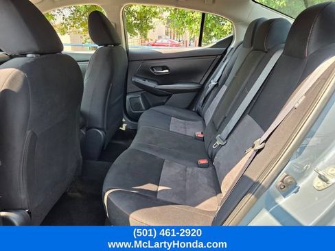 Used 2025 Nissan Sentra SR FWD image 11