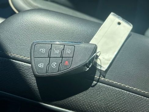 Used 2023 Chevrolet Tahoe Premier image 8