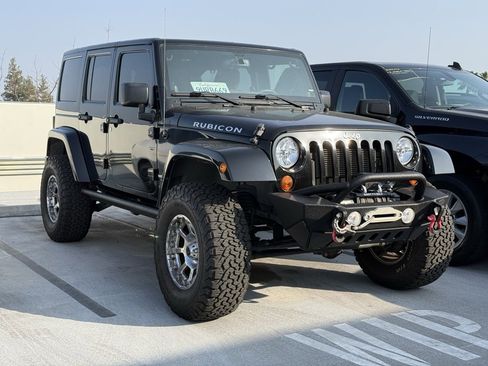 Used 2013 Jeep Wrangler Unlimited Rubicon w/ Connectivity Group image 1