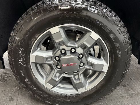 New 2026 GMC Sierra 2500 SLE image 10