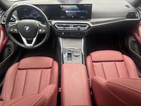 Used 2023 BMW i4 eDrive35 image 8