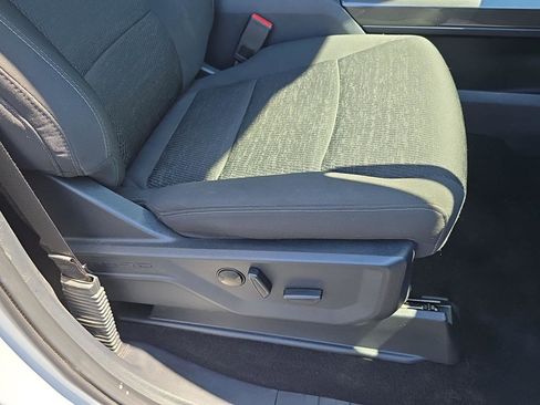 Used 2022 Ford F150 XLT w/ Equipment Group 302A High image 39