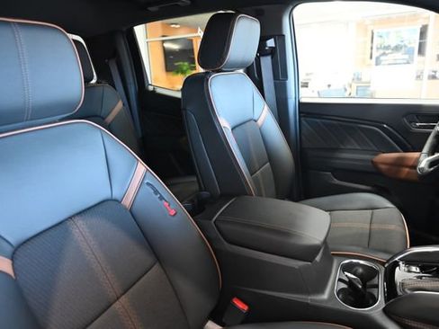 New 2026 GMC Canyon AT4 AWD/4WD image 10