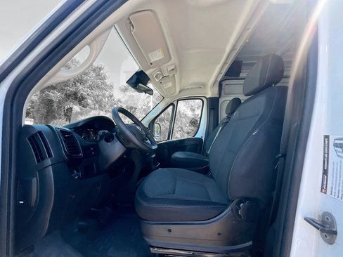 Used 2023 RAM ProMaster 2500 FWD image 14