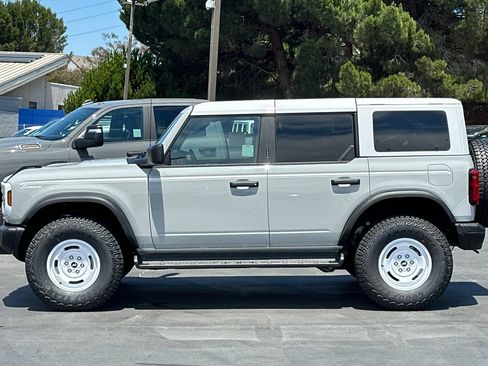 New 2026 Ford Bronco Heritage Edition AWD/4WD image 7