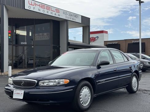 Used 1998 Buick Century Custom FWD image 1